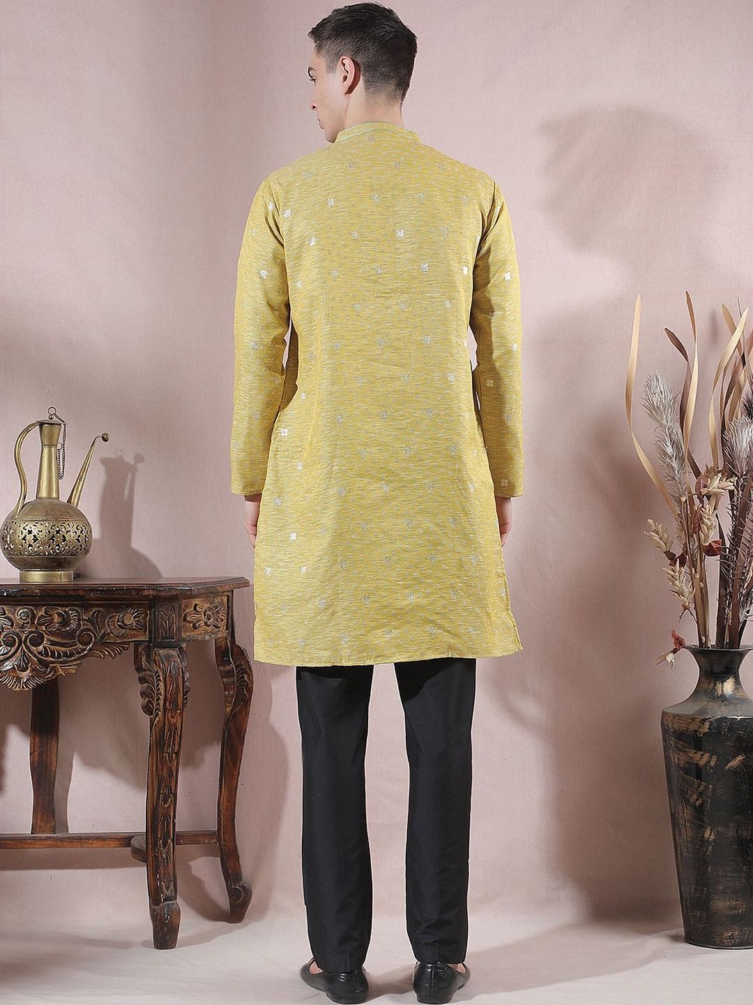 Men Ethnic Motifs Regular Kurta with Trousers