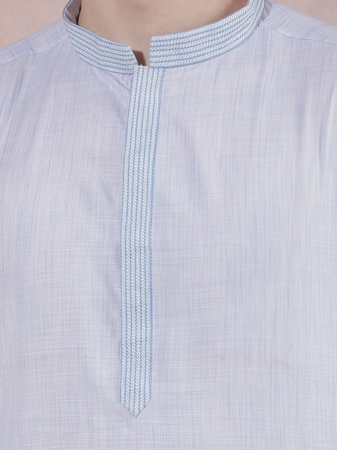 Men Regular Thread Work Kurta with Trousers