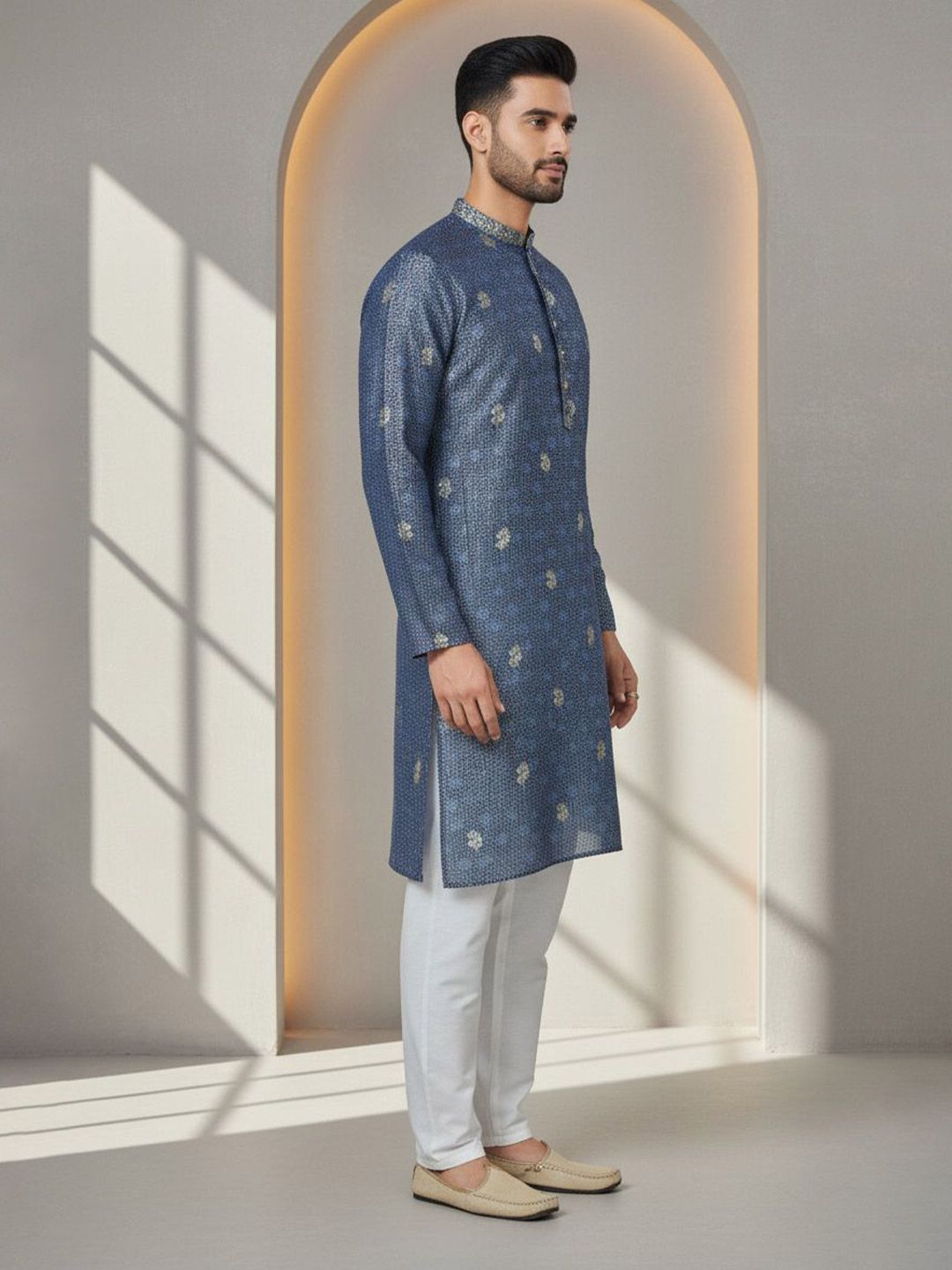 Men Thread Work Kurta