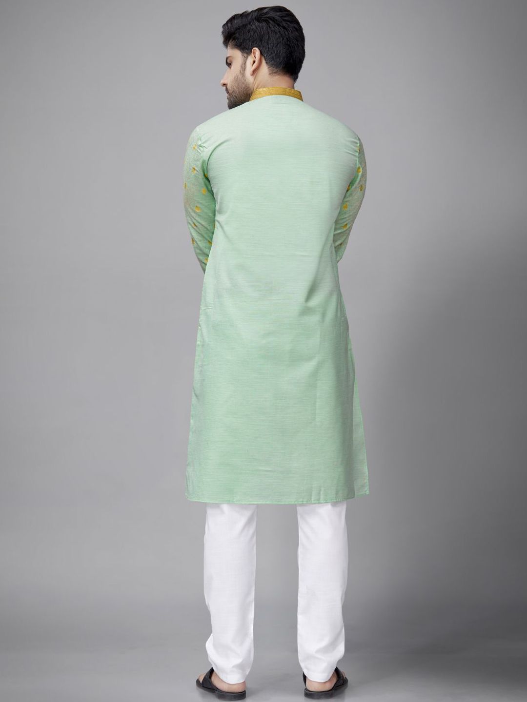 Men Woven Design Kurta with Trousers