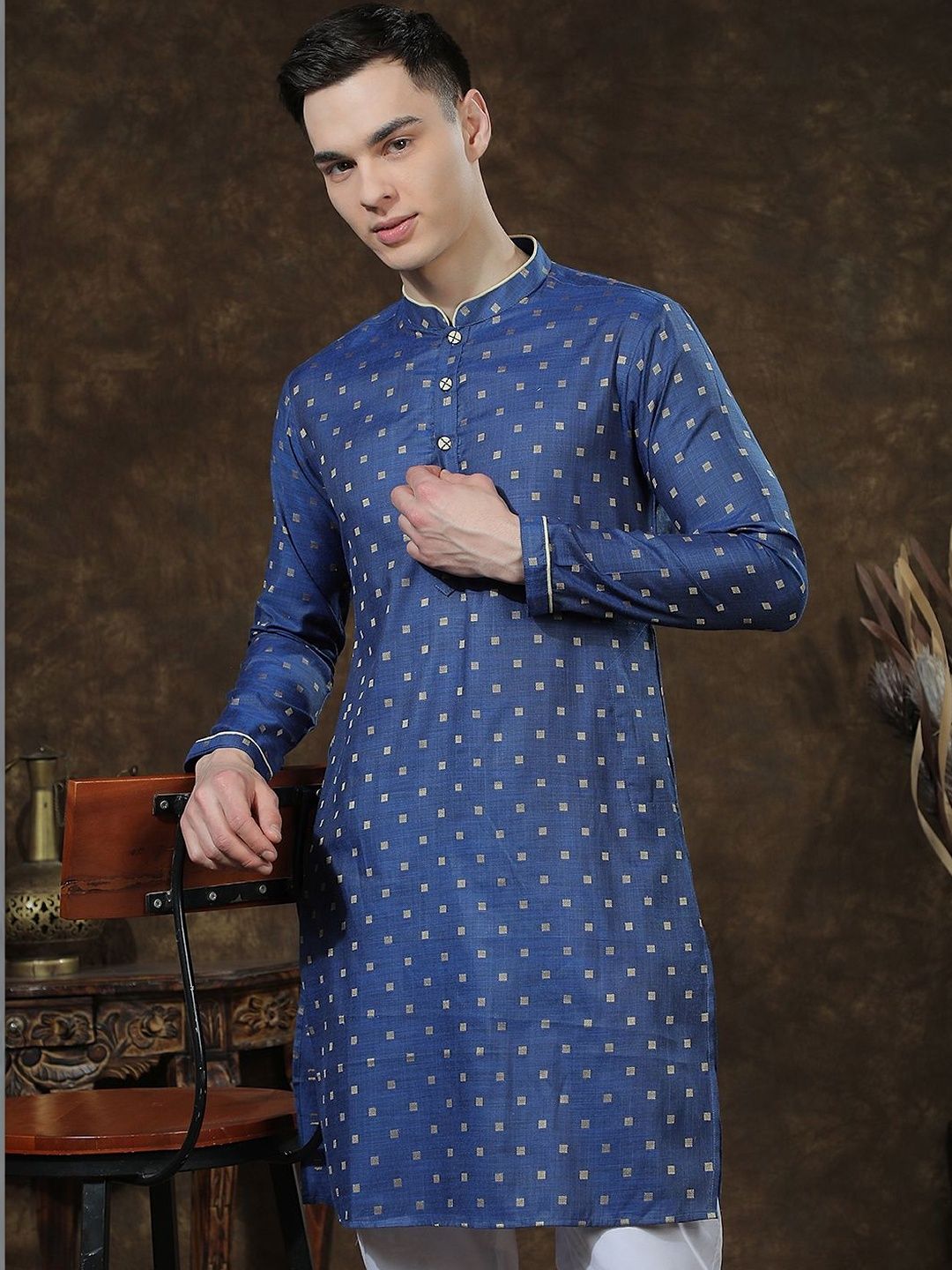Men Regular Kurta with Pyjamas