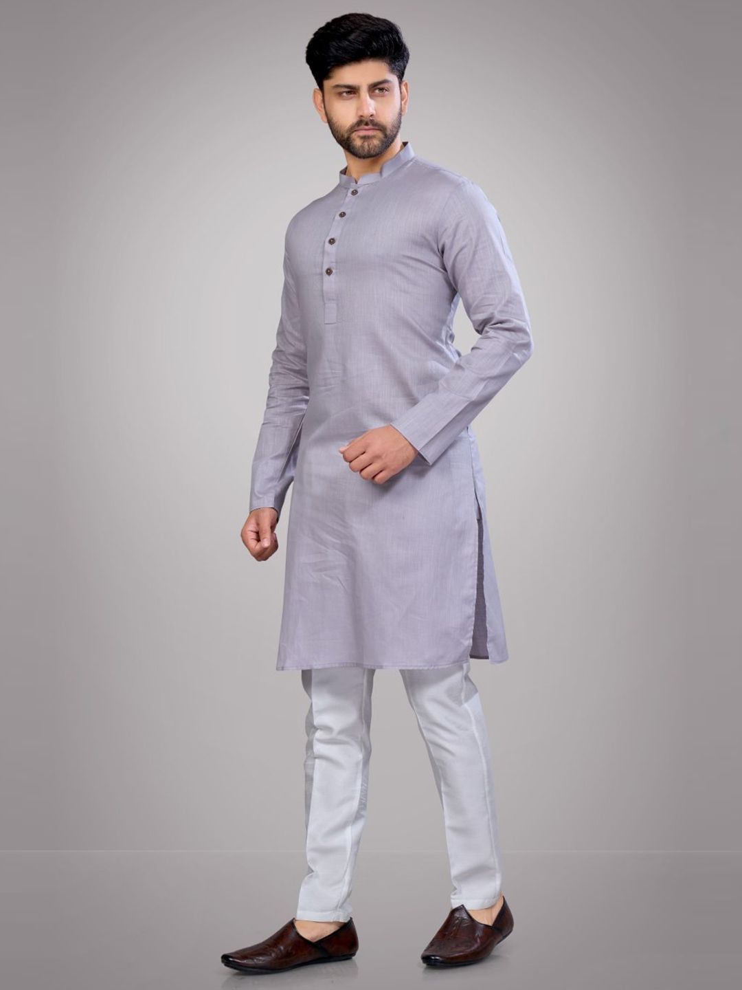 Men Mandarin Collar Kurta