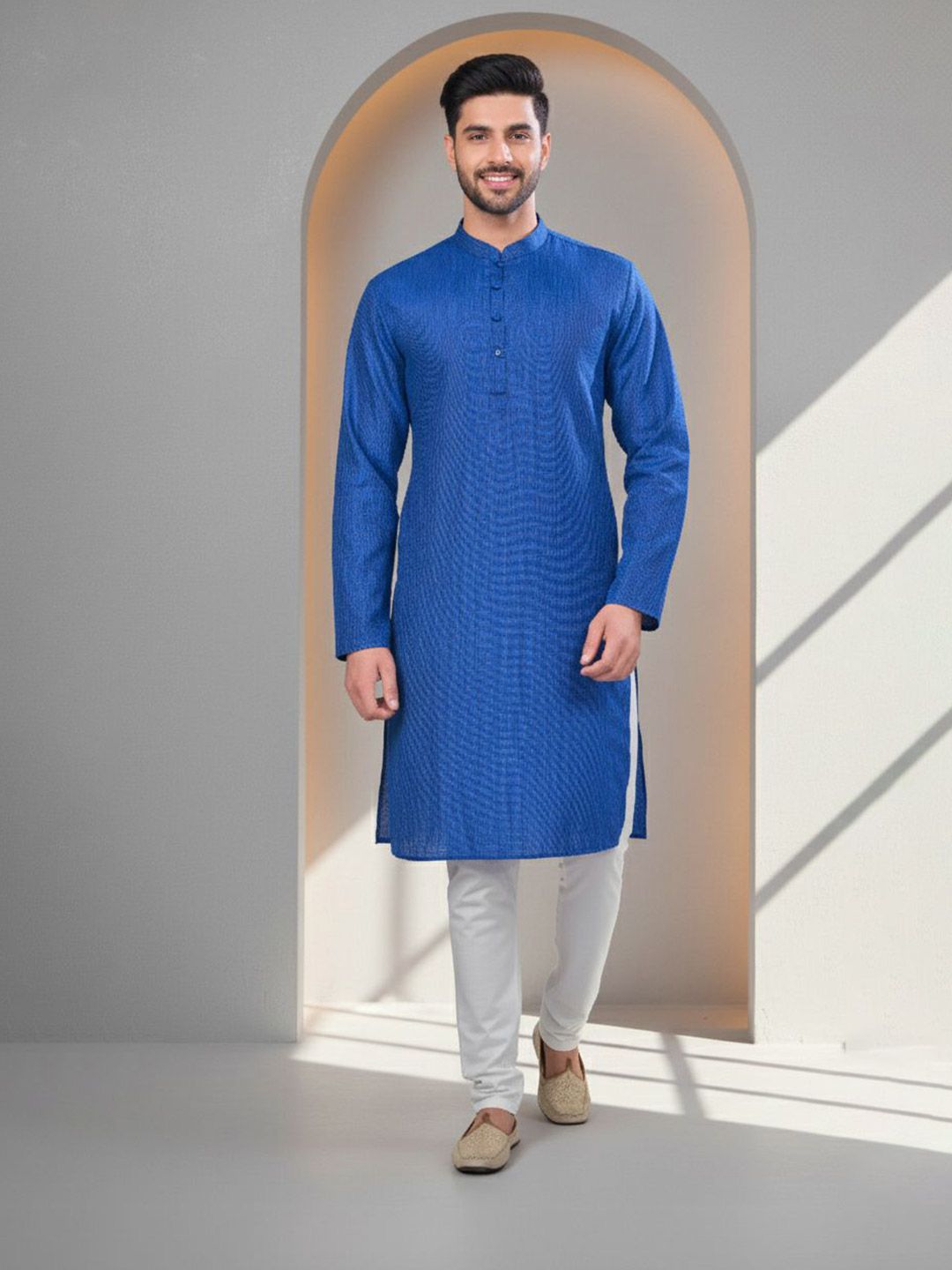 Men Thread Work Kurta