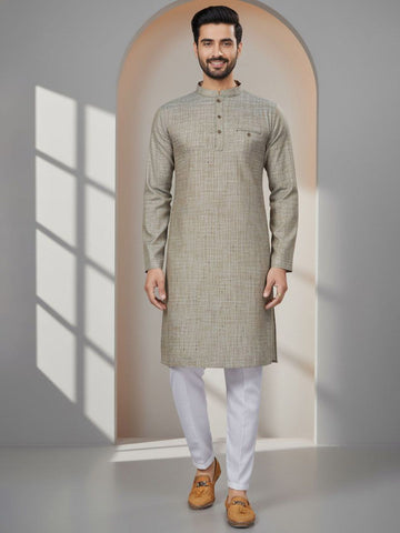 Men Thread Work Kurta