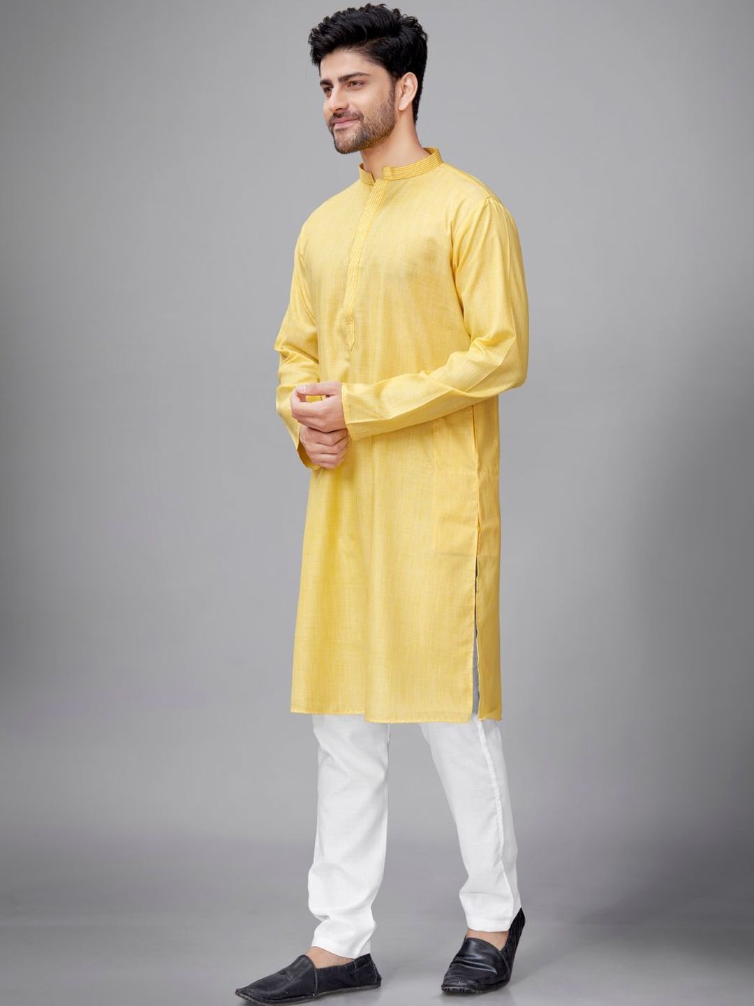Men Solid Kurta with Pyjamas