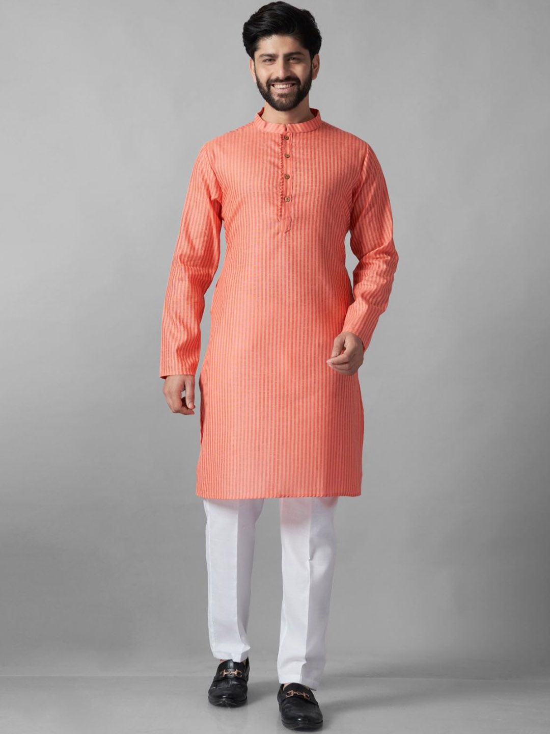 Men Striped Kurta with Pyjamas