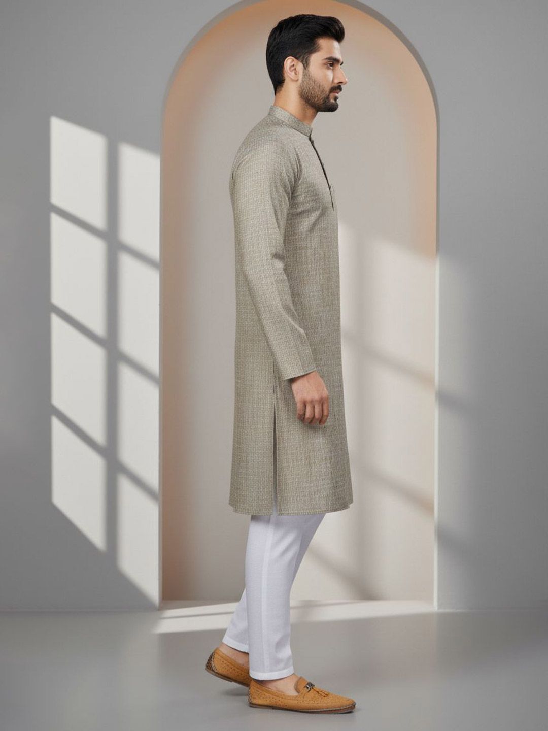 Men Thread Work Kurta