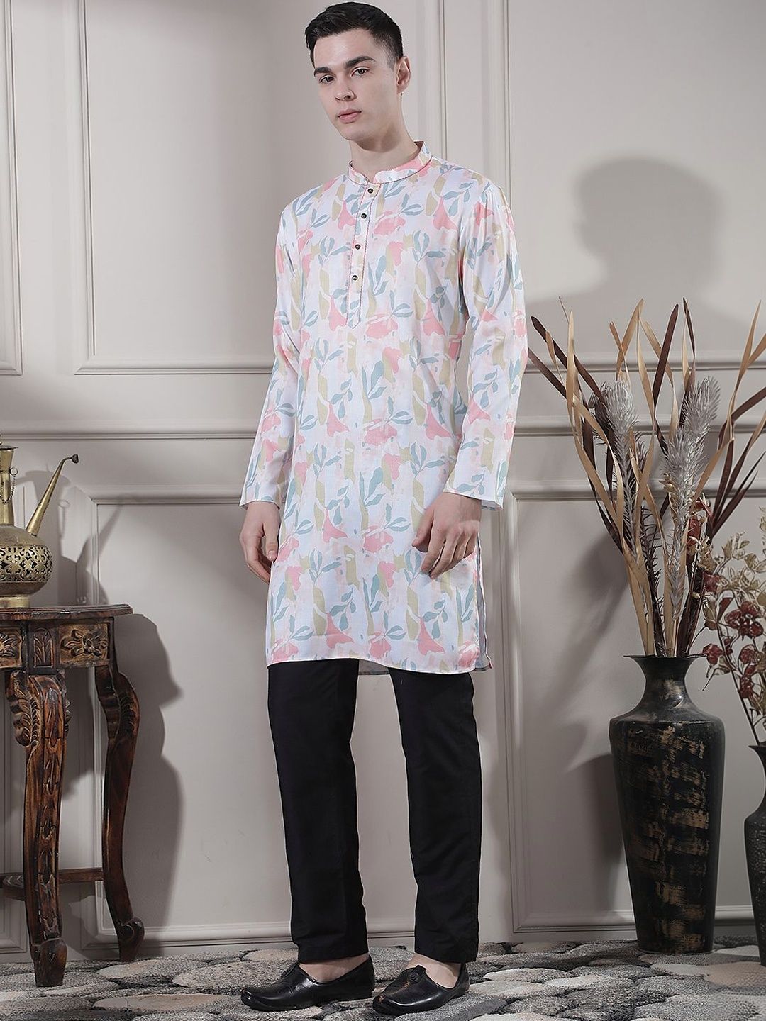 Floral Printed Mandarin Collar Kurta