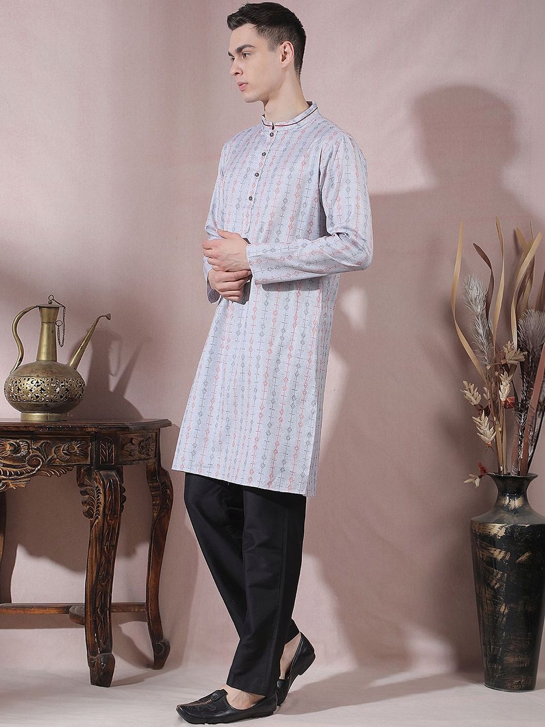 Men Printed Regular Kurta with Trousers