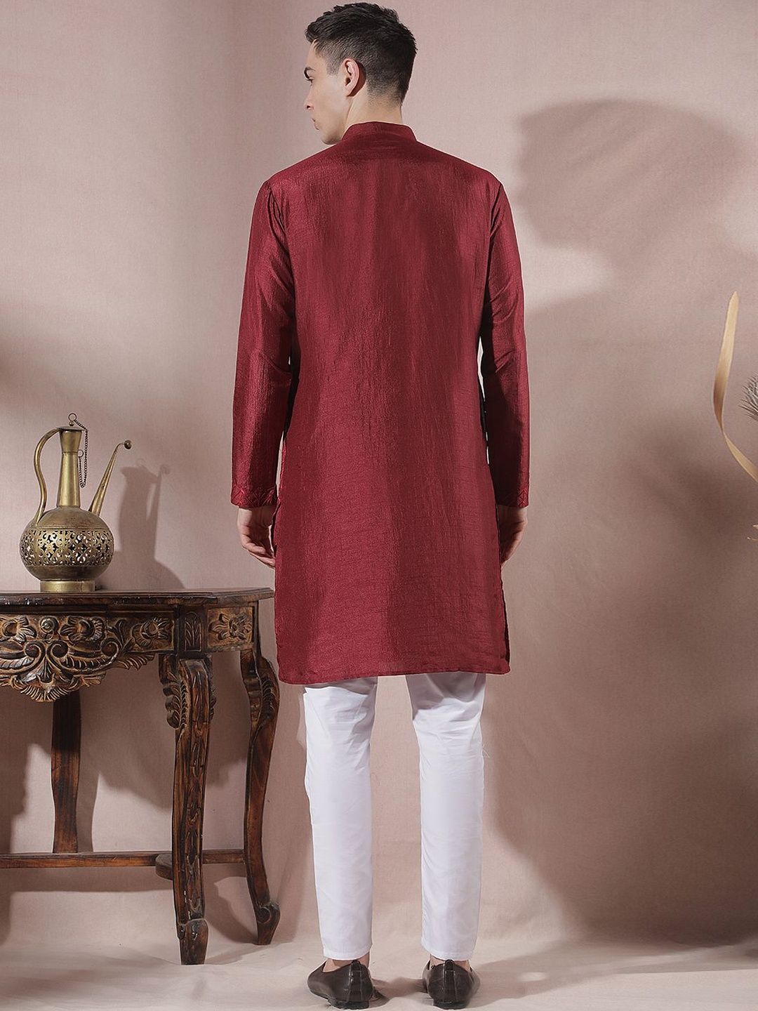 Men Regular Kurta with Pyjamas