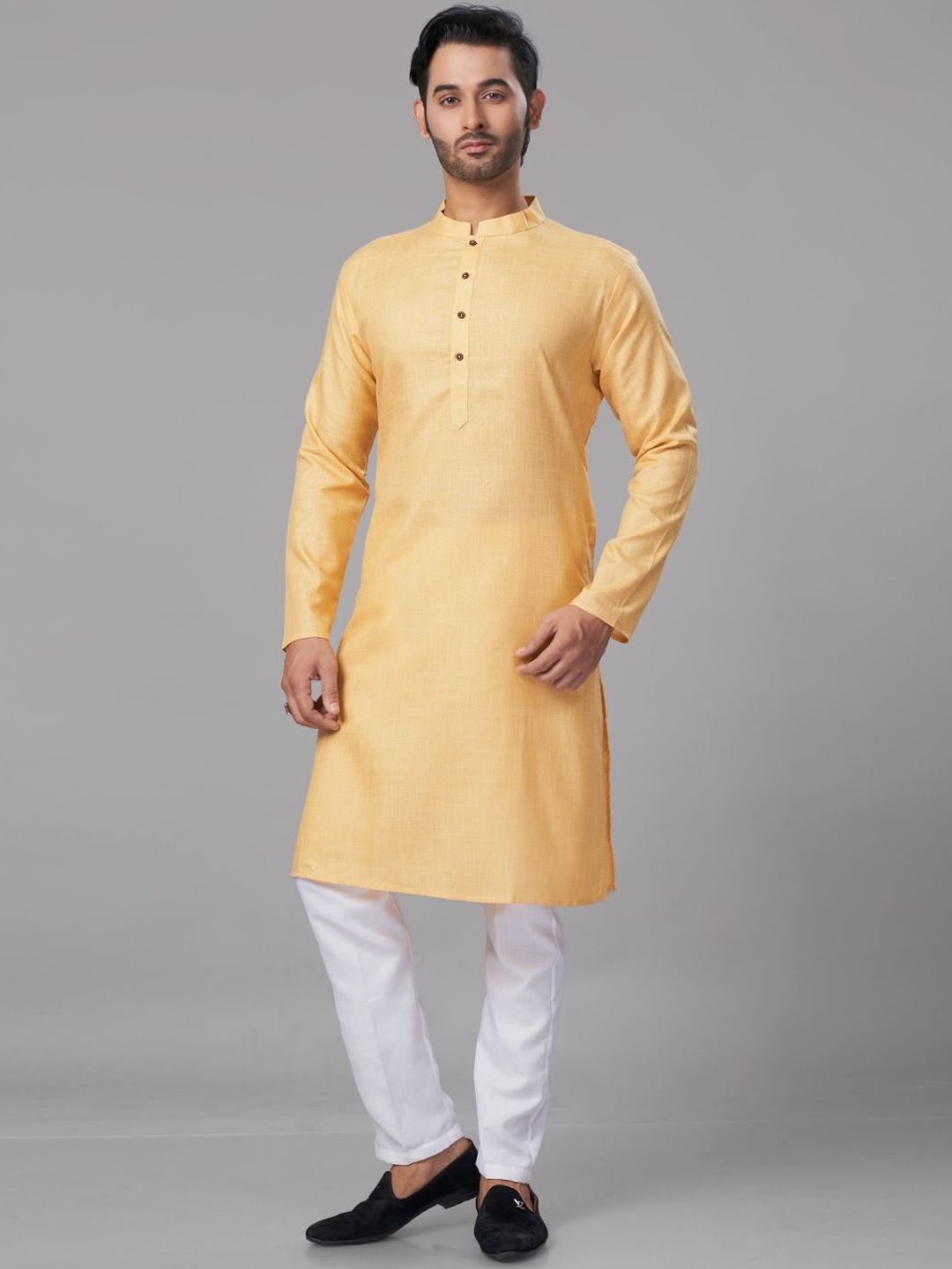 Men Mandarin Collar Kurta with Pyjamas