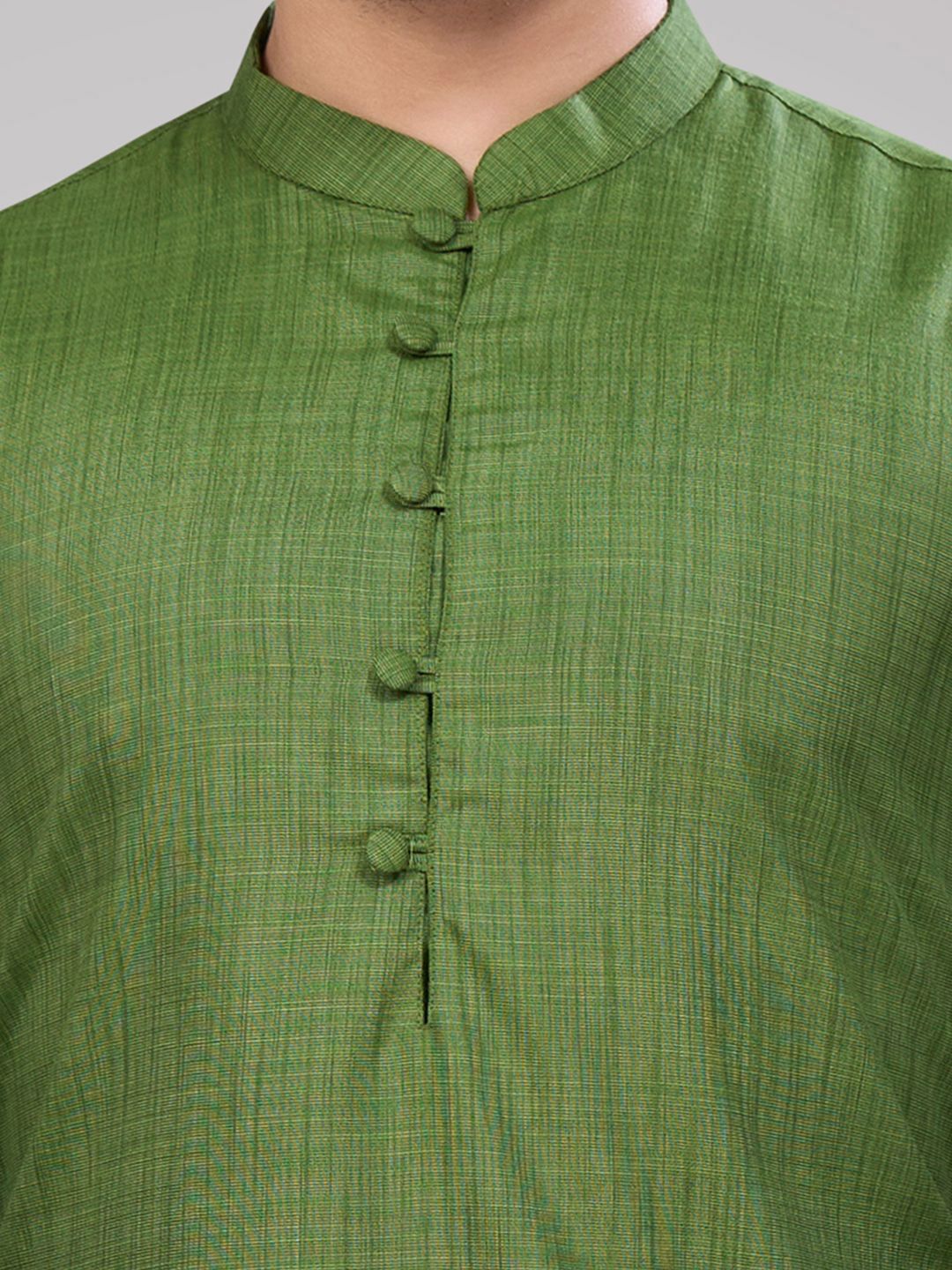 Men Thread Work Kurta