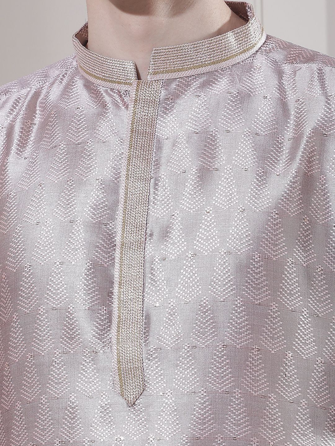 Men Regular Thread Work Kurta with Trousers