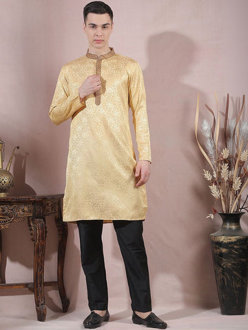 Men Regular Thread Work Kurta with Trousers