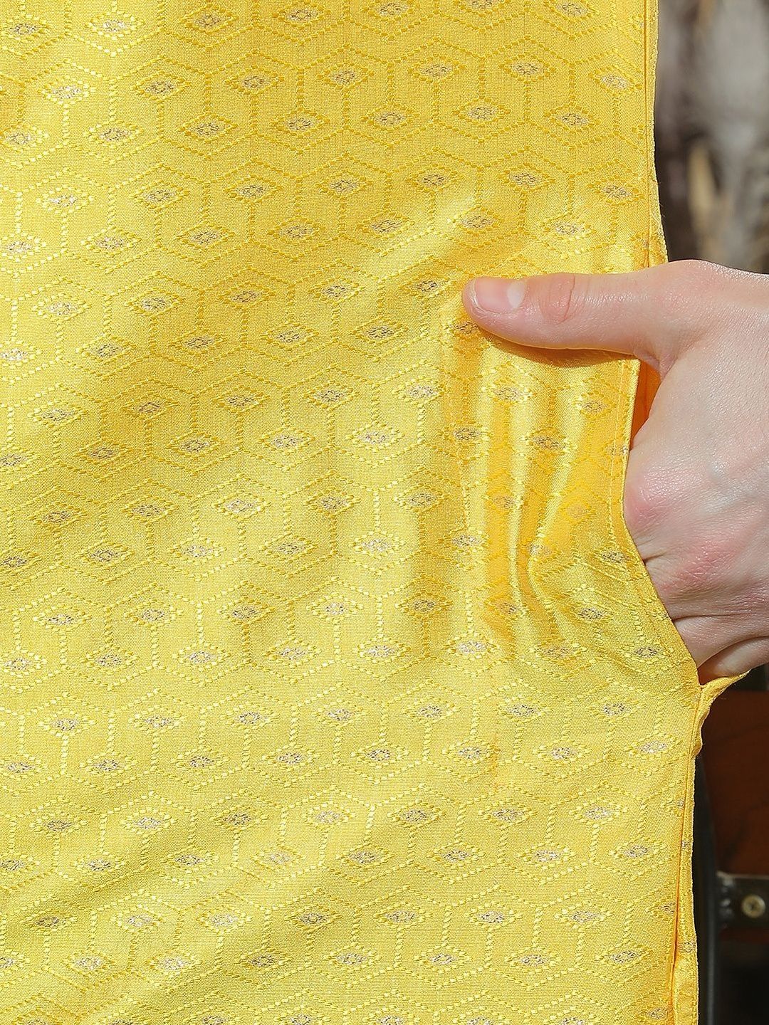Men Jacquard Kurta