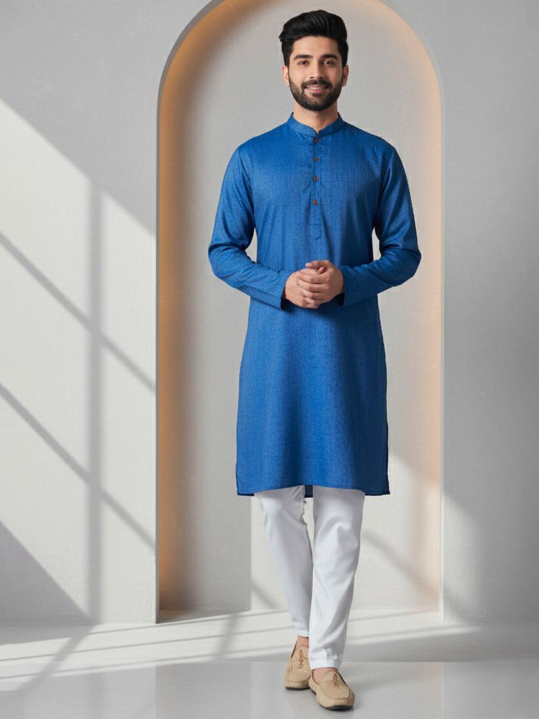 Men Thread Work Kurta