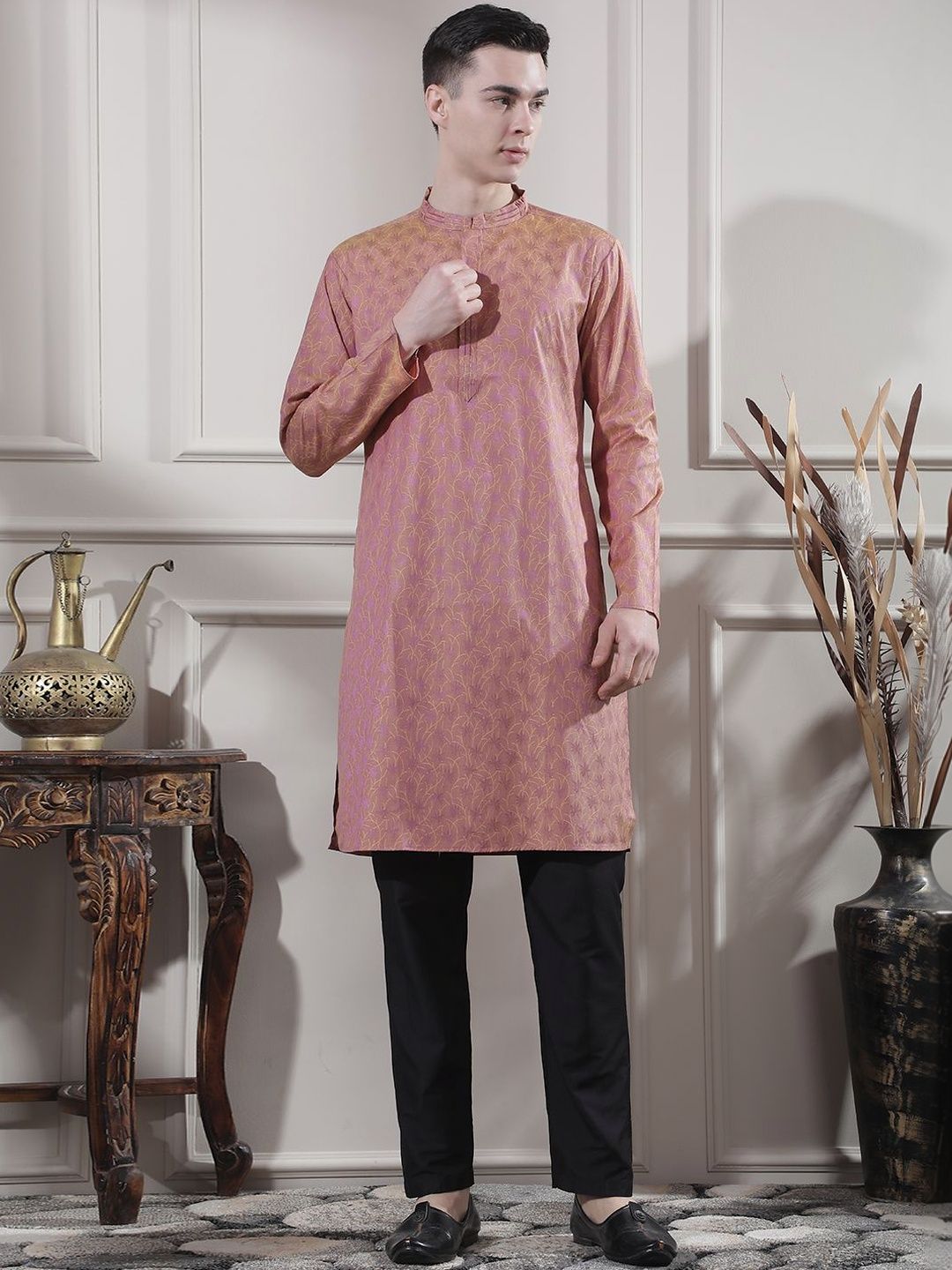 Men Ethnic Motifs Regular Kurta with Trousers