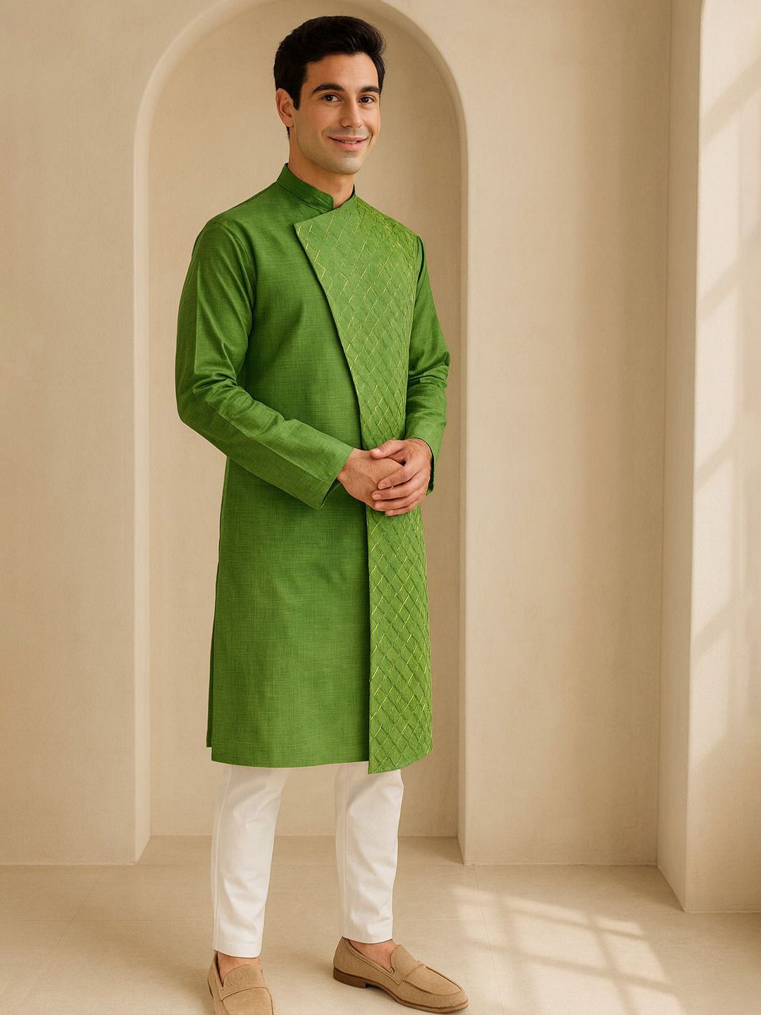 Men Ethnic Motifs Embroidered Full Sleeve Calf Length Kurta