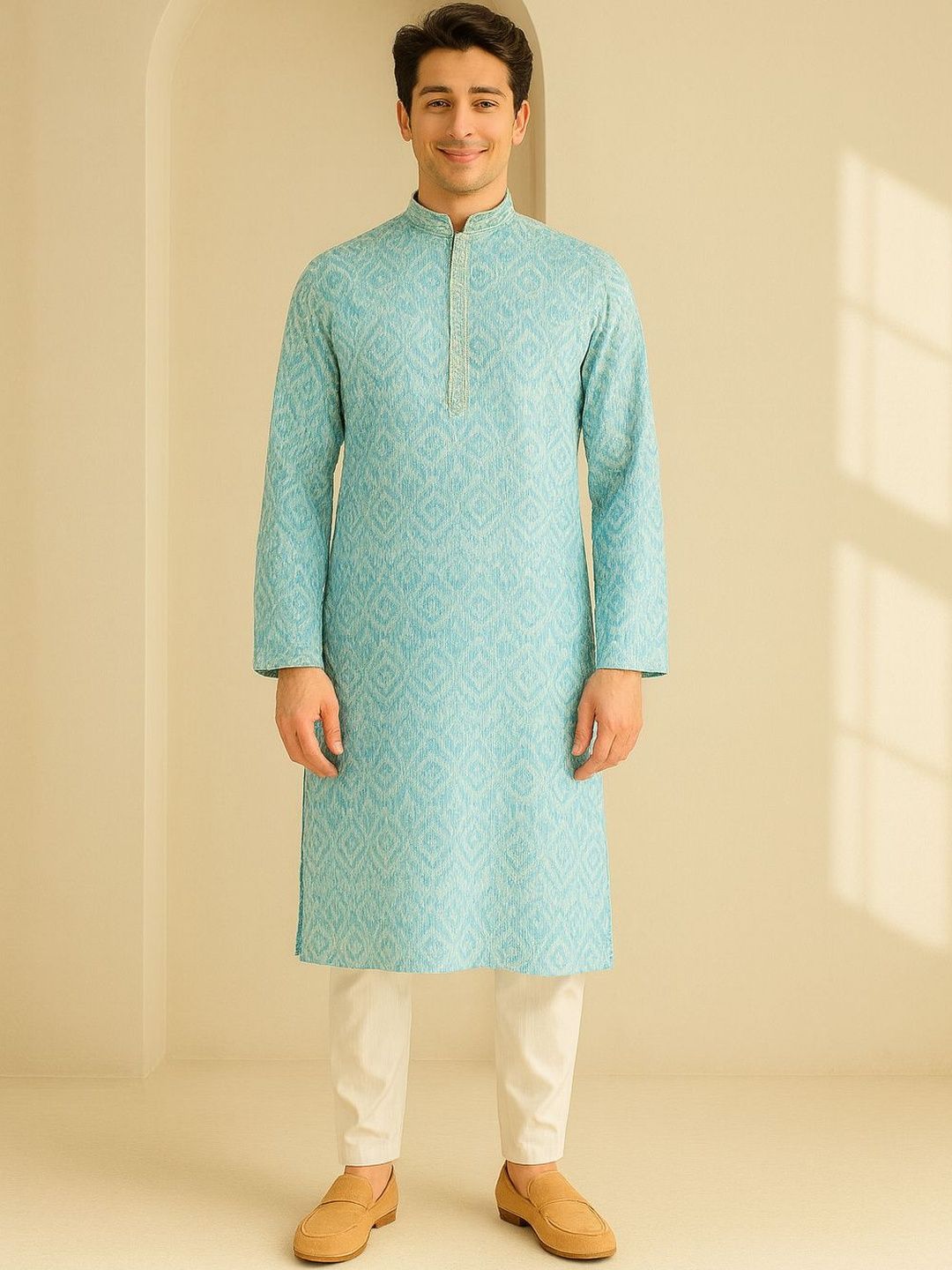 Men Self Design Regular Fit Full Sleeve Kurta Set