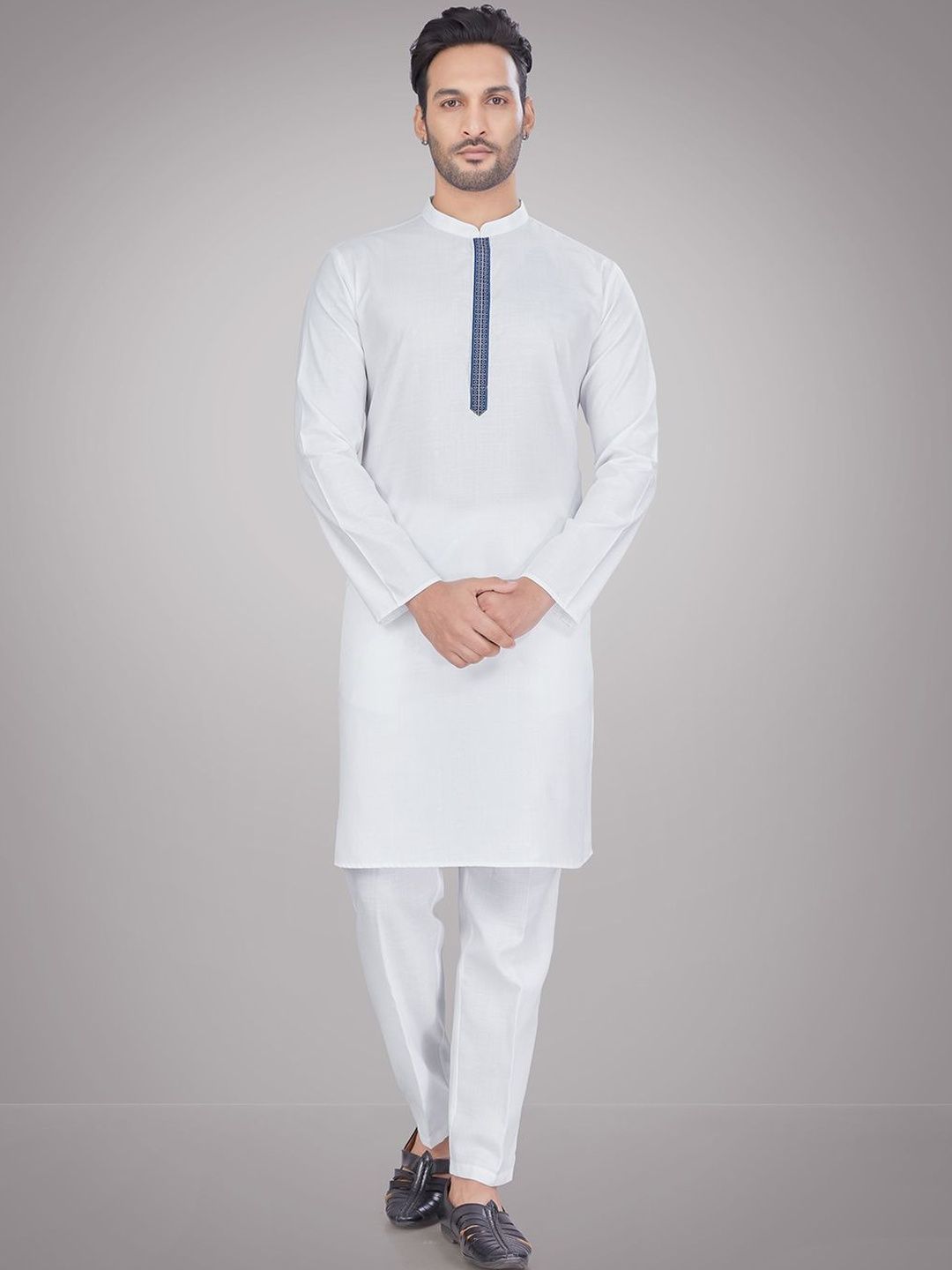 Men Regular Thread Work Kurta with Pyjamas