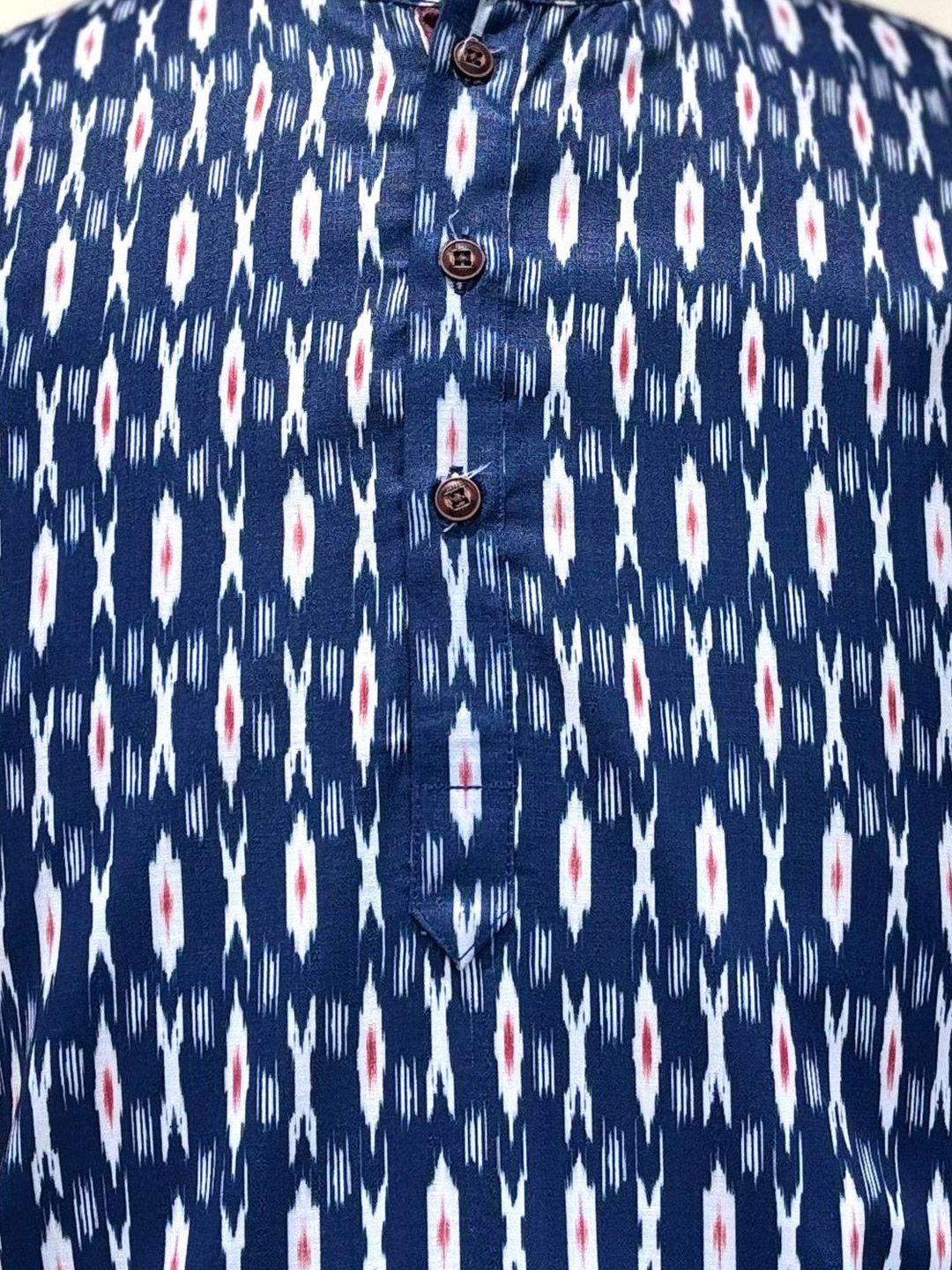 Geometric Printed Mandarin Collar Thread Work Straight Kurta