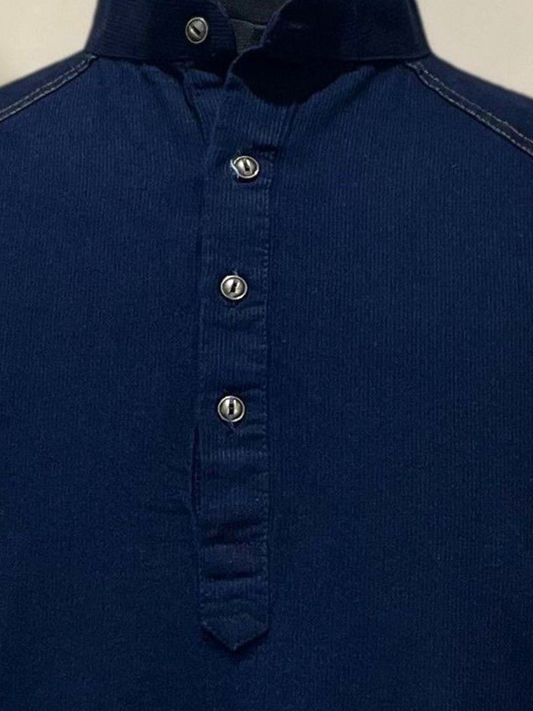 Men Self Design Mandarin Collar Straight Kurta