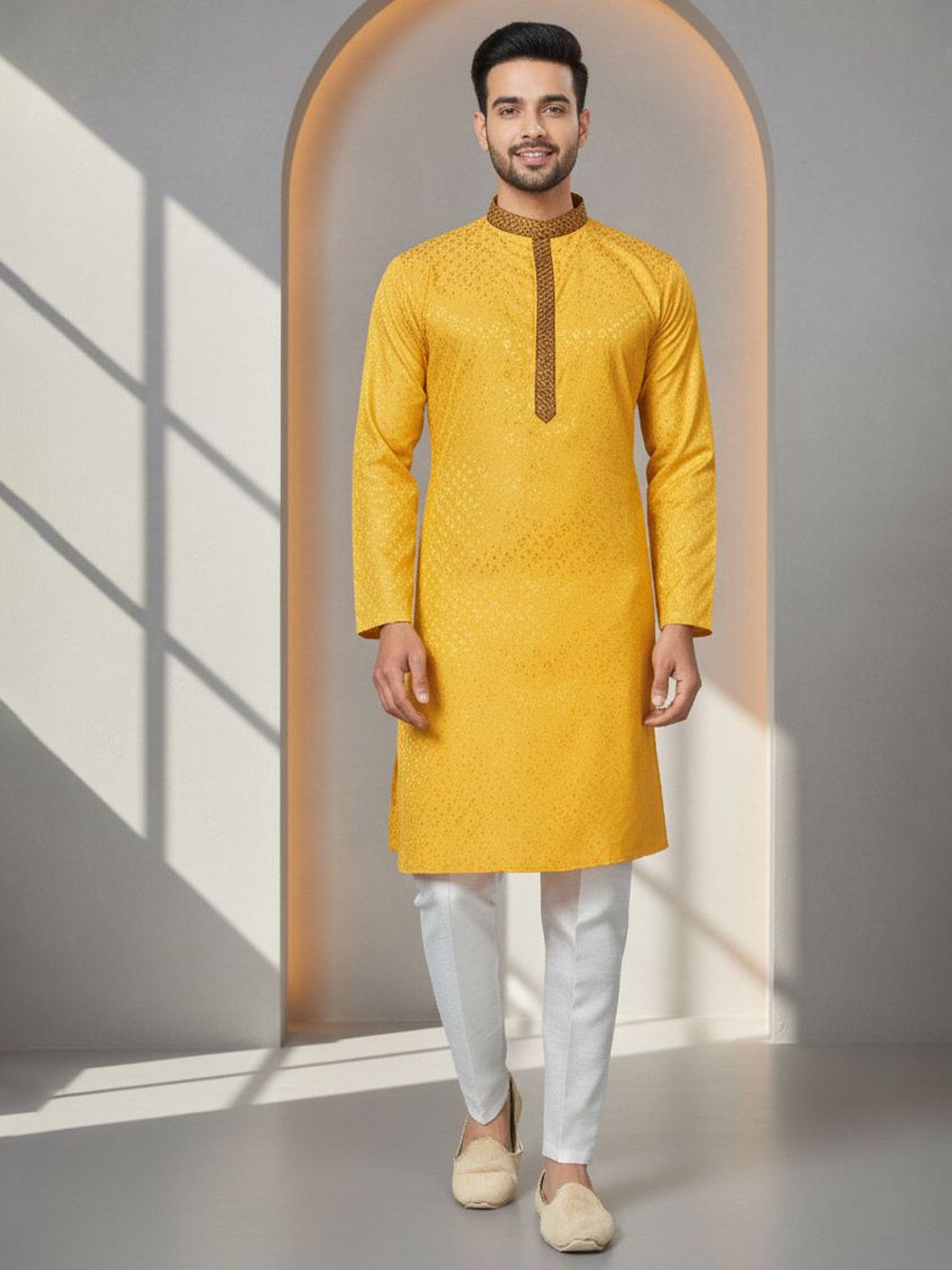 Men Thread Work Jacquard Kurta
