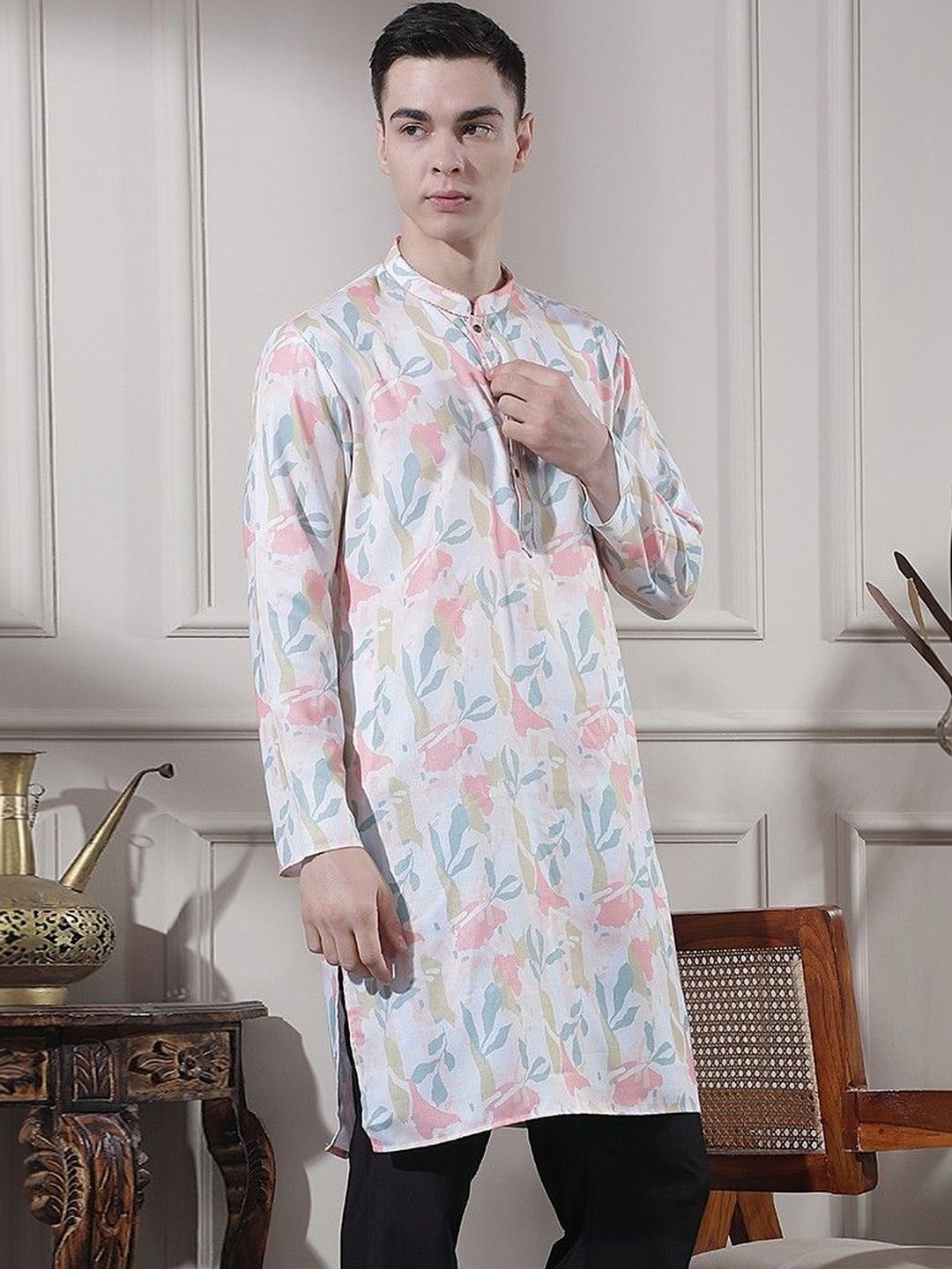 Floral Printed Mandarin Collar Kurta