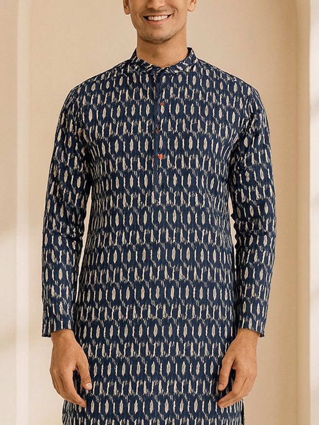 Geometric Printed Mandarin Collar Thread Work Straight Kurta