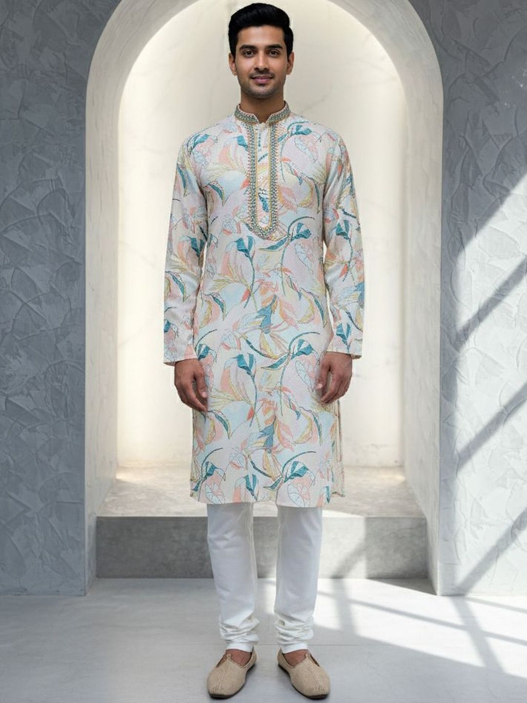 Men Floral Printed Regular Thread Work Kurta with Churidar