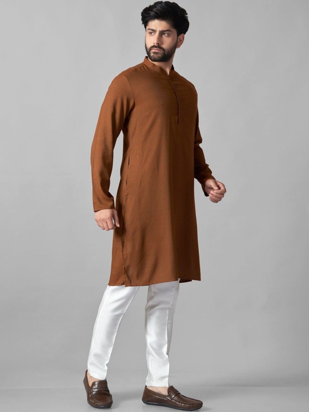 Men Regular Pure Cotton Kurta with Pyjamas
