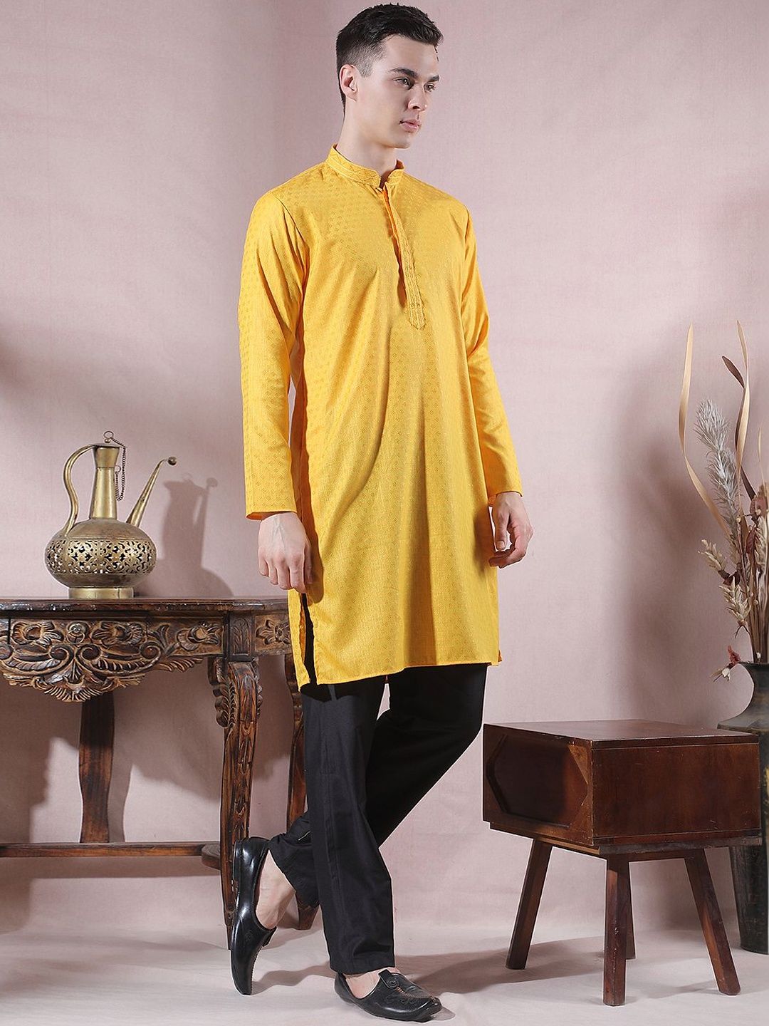 Men Regular Thread Work Kurta with Pyjamas