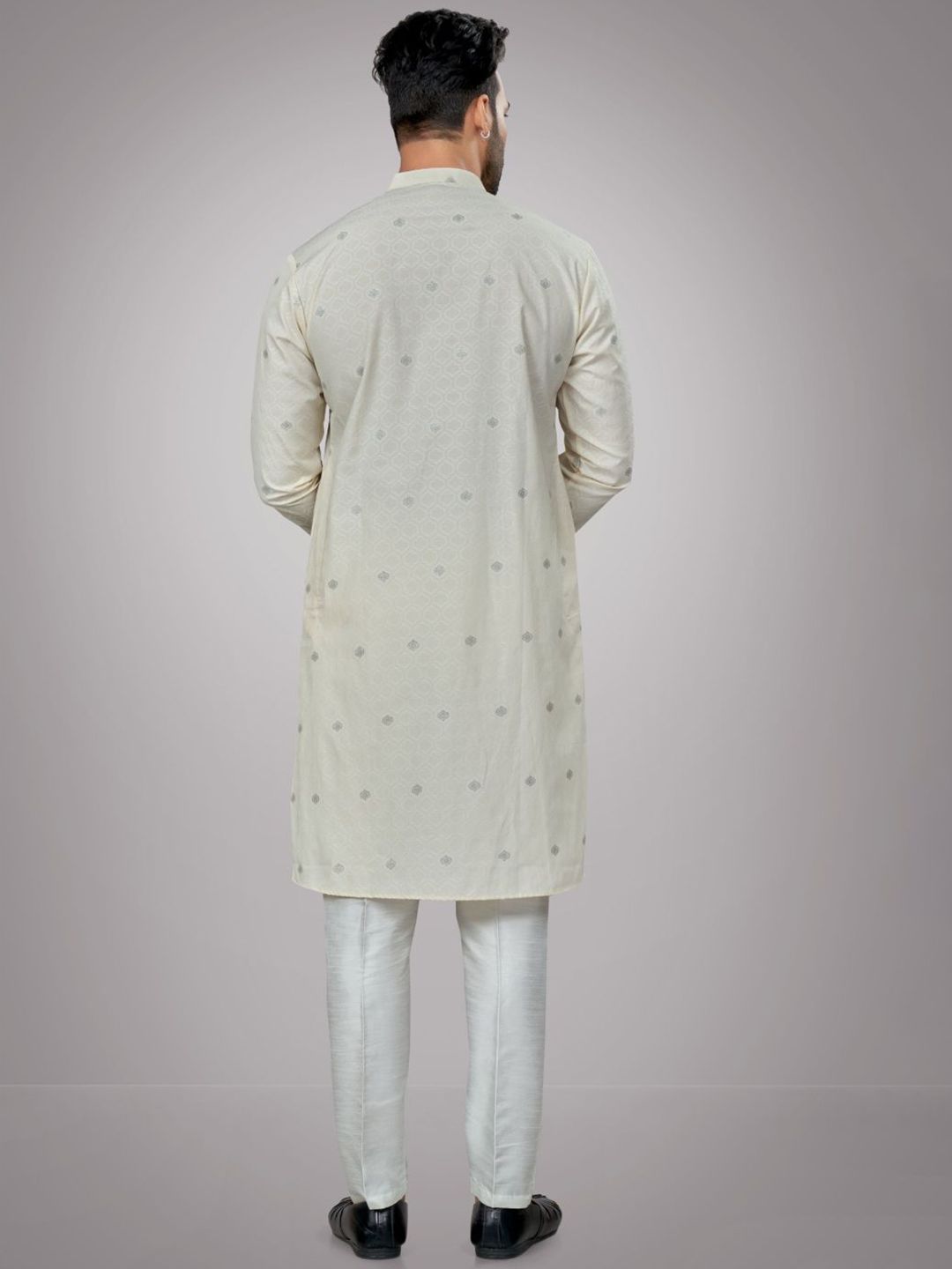 Men Ethnic Motifs Printed Kurta with Pyjamas