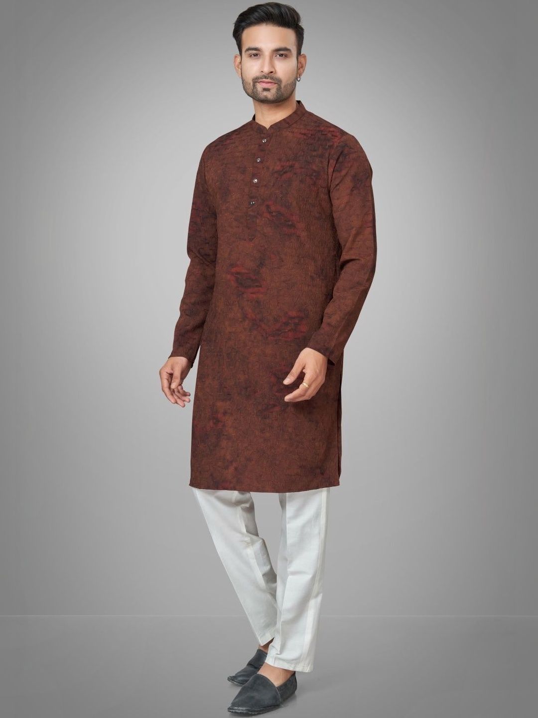 Men Dyed Regular Pure Cotton Kurta with Pyjamas