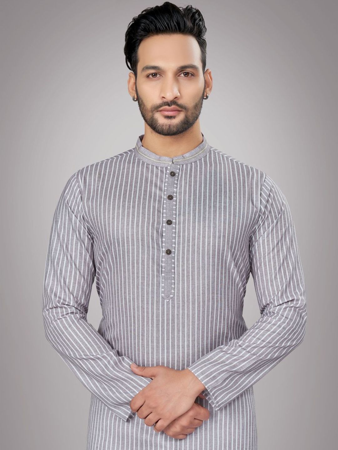 Men Striped Kurta with Pyjamas