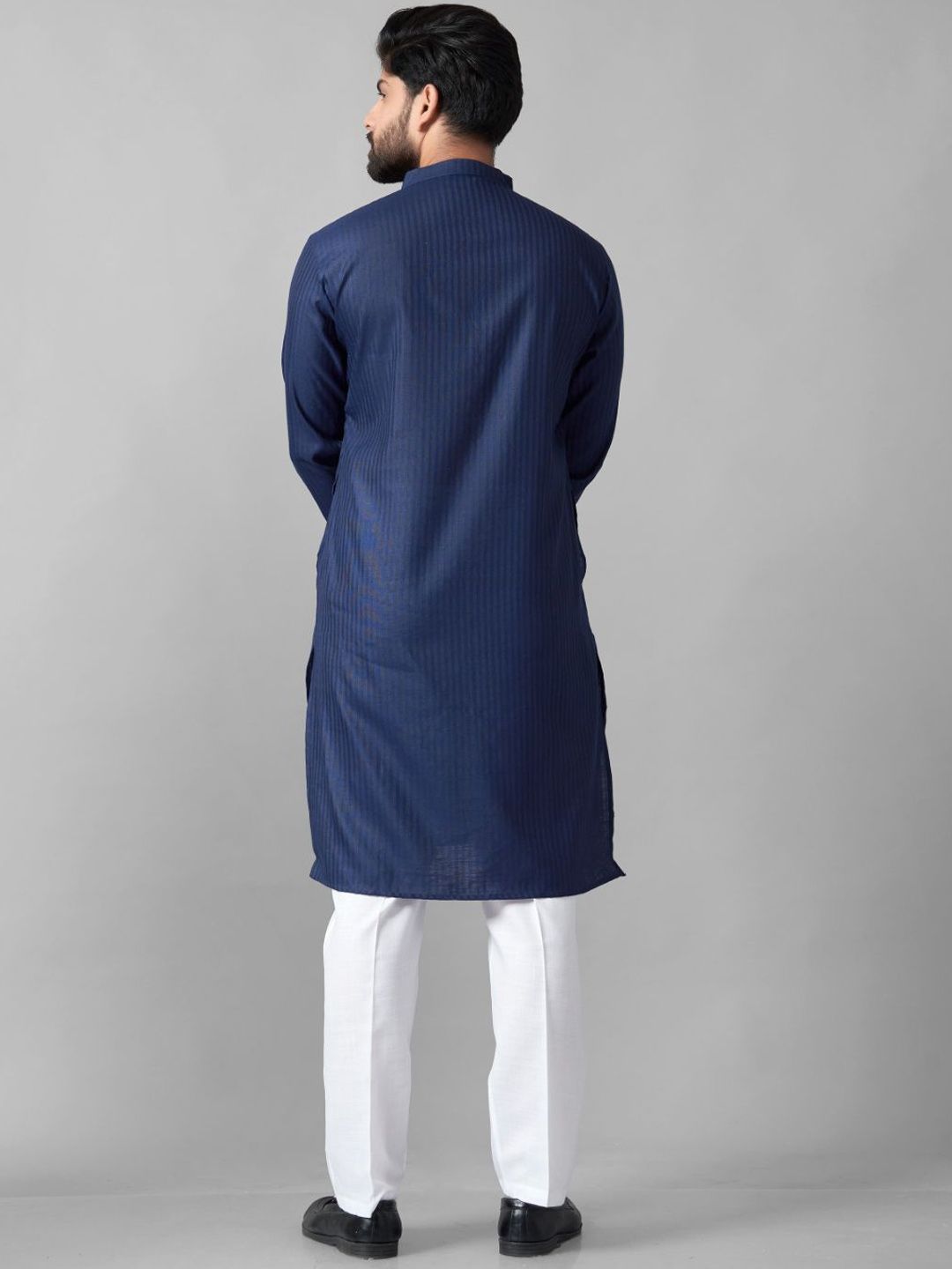 Mandarin Collar Straight Kurta With Pyjamas