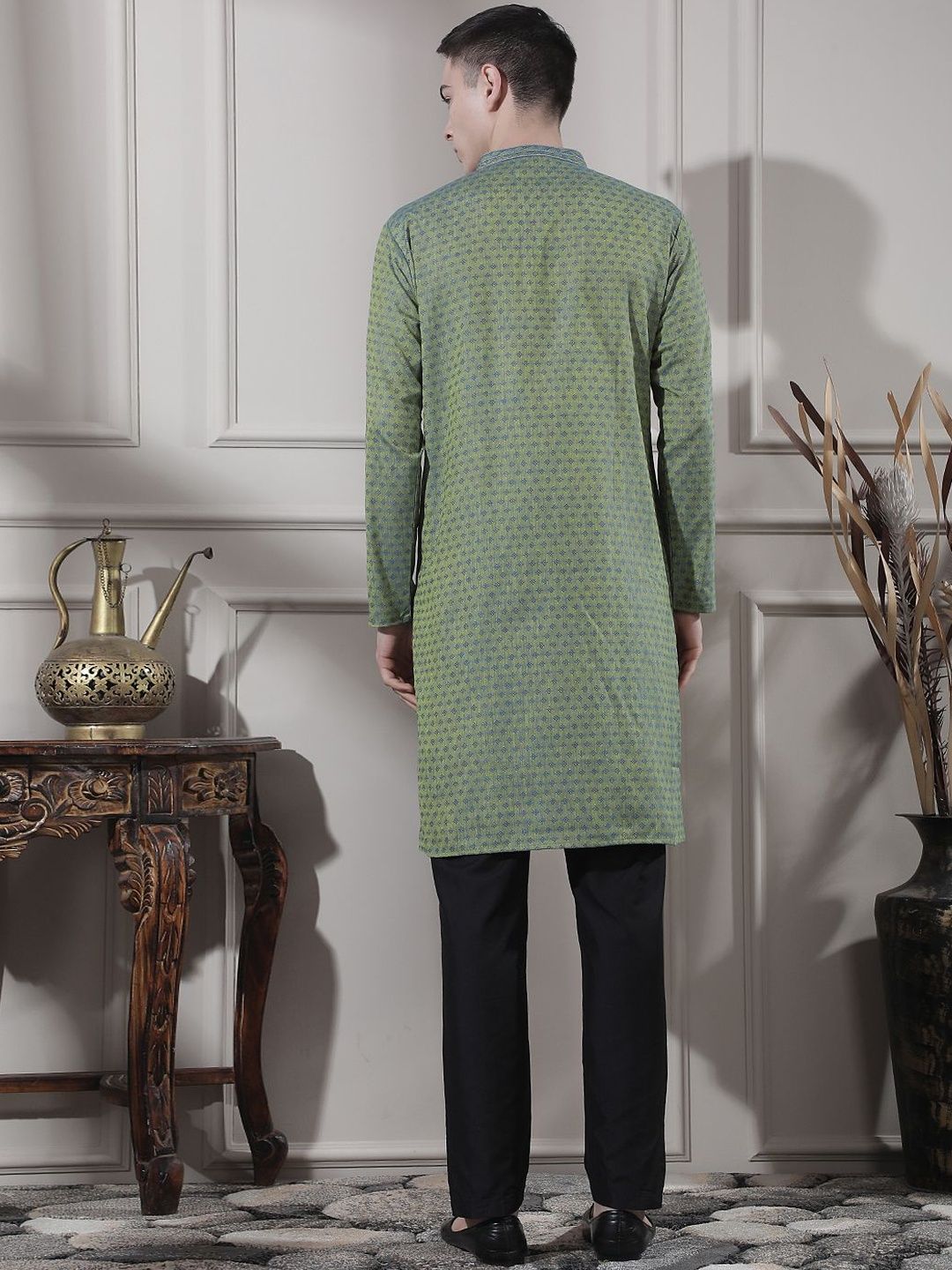 Men Printed Regular Thread Work Kurta with Trousers