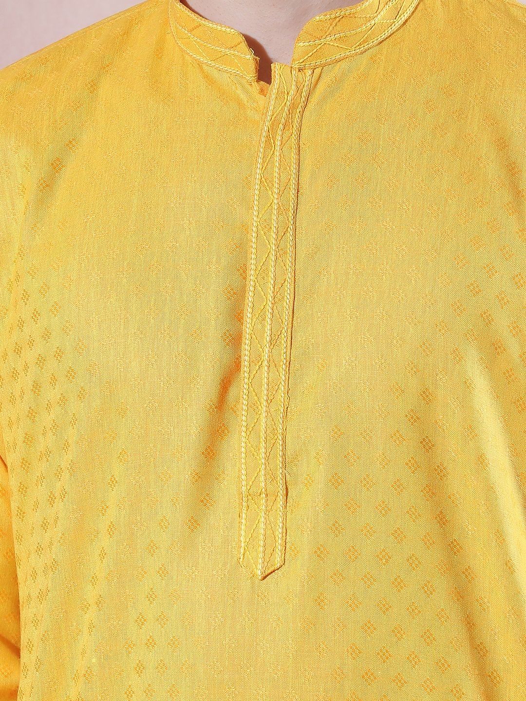 Men Regular Thread Work Kurta with Pyjamas