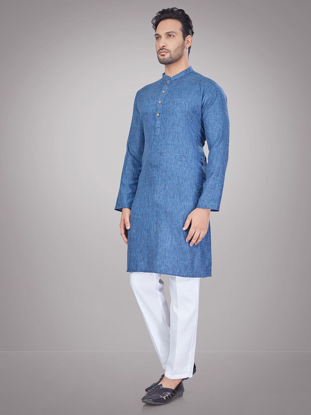 Men Self Design Regular Fit Full Sleeve Kurta