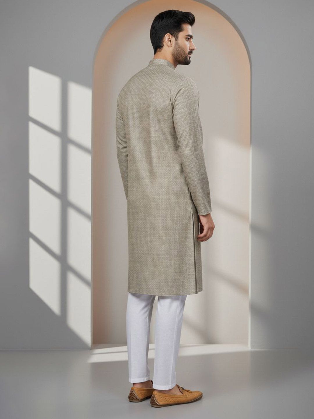 Men Thread Work Kurta