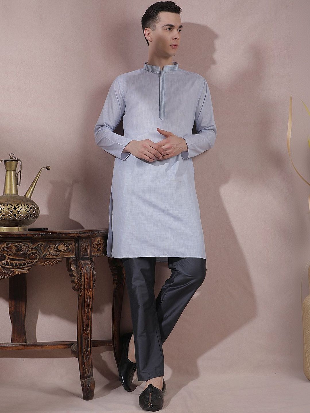 Men Regular Thread Work Kurta with Trousers
