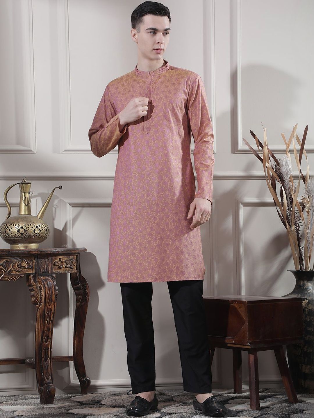 Men Ethnic Motifs Regular Kurta with Trousers