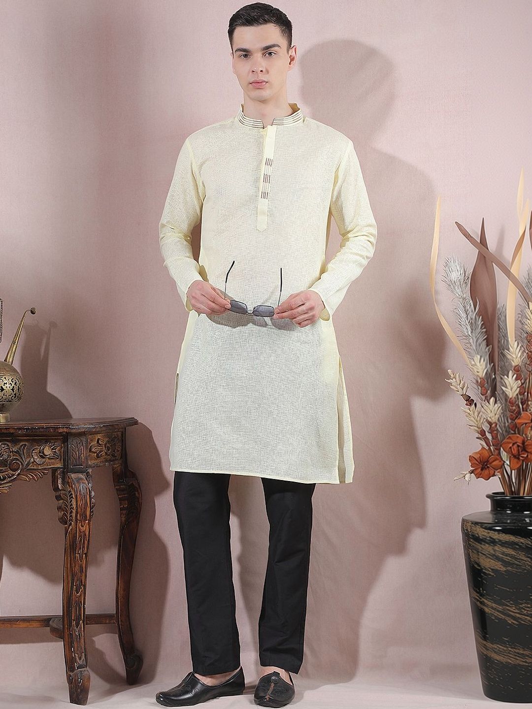 Men Regular Thread Work Kurta with Pyjamas
