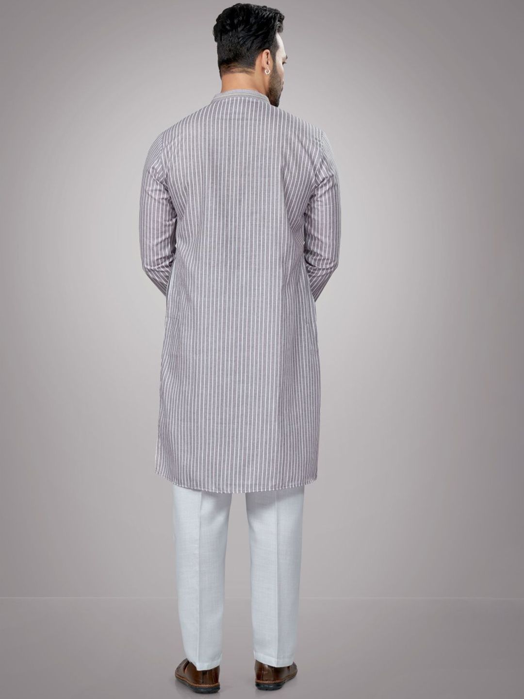 Men Striped Kurta with Pyjamas