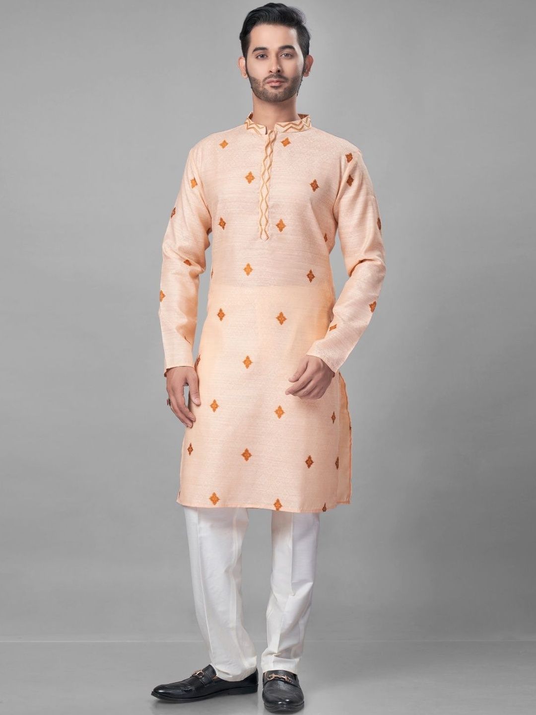 Men Ethnic Motifs Embroidered Regular Thread Work Kurta with Pyjamas