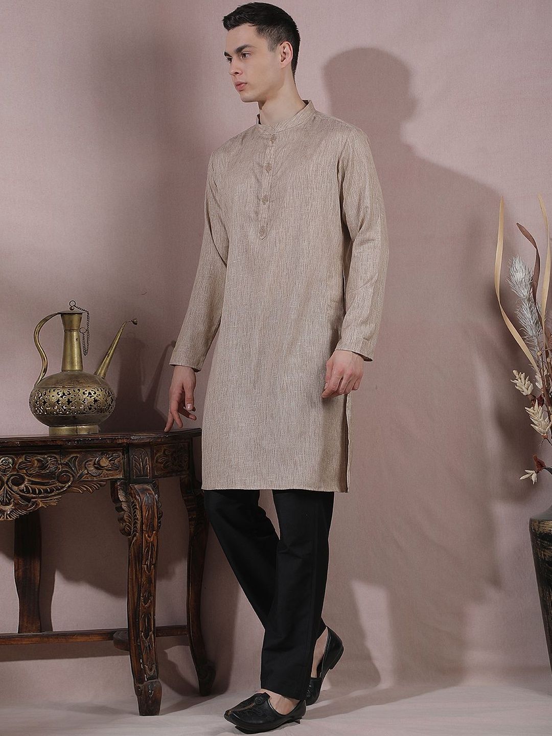 Men Regular Kurta with Pyjamas