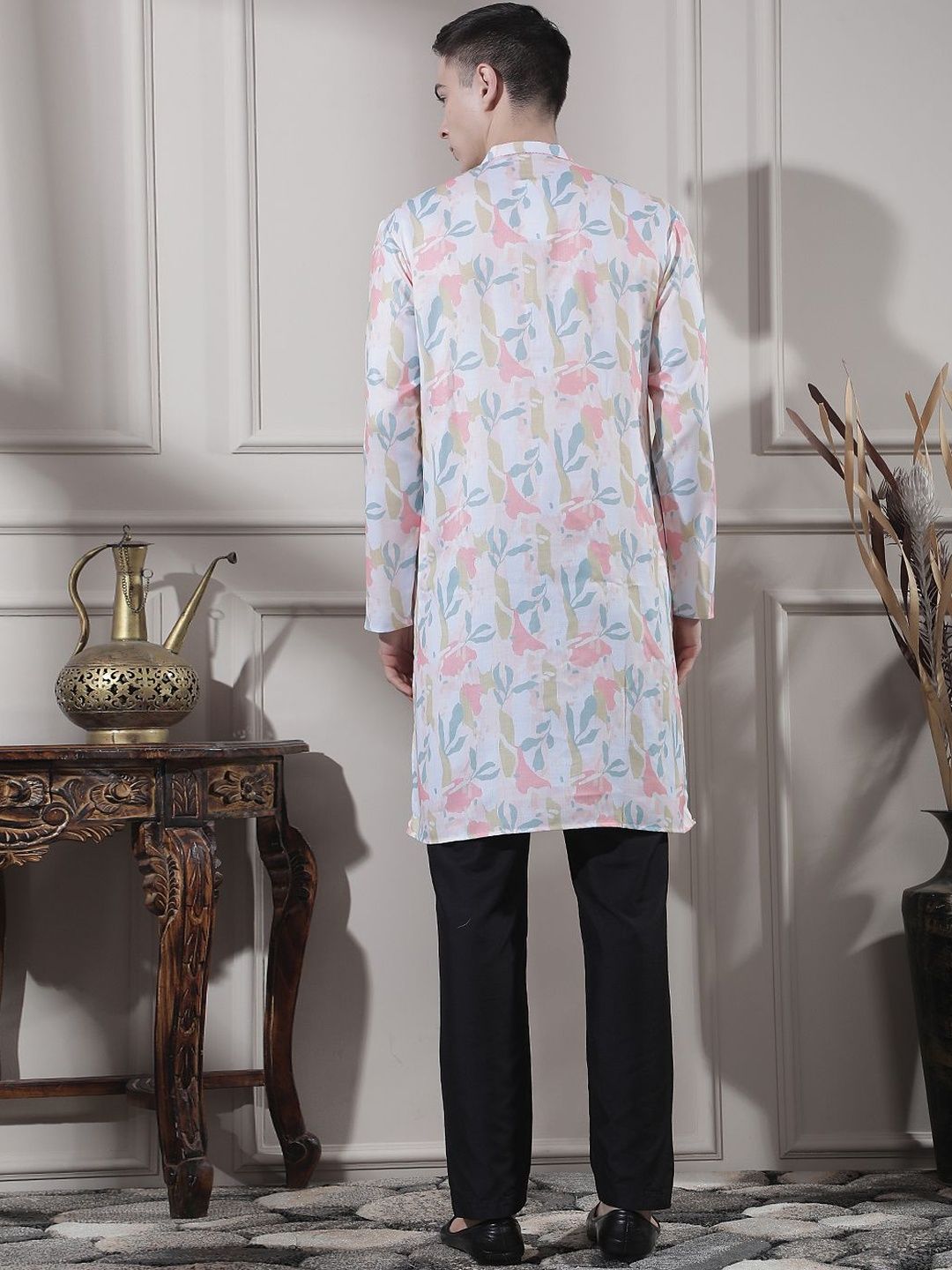 Floral Printed Mandarin Collar Kurta