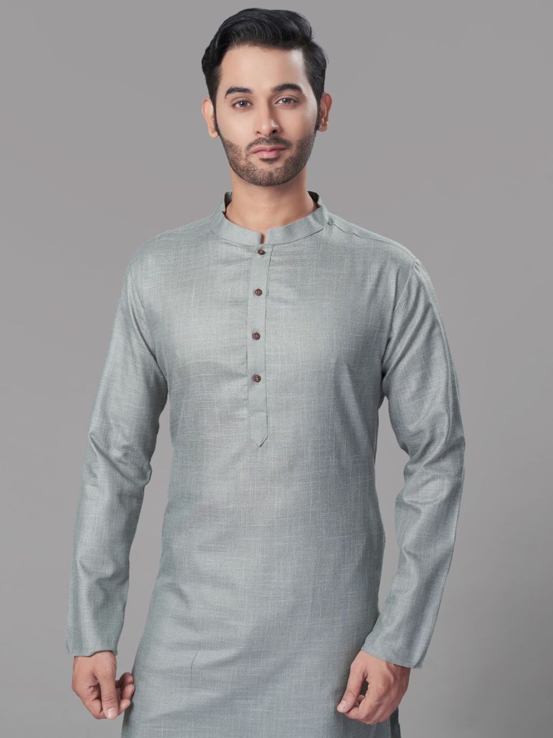 Men Textured Kurta with Pyjamas