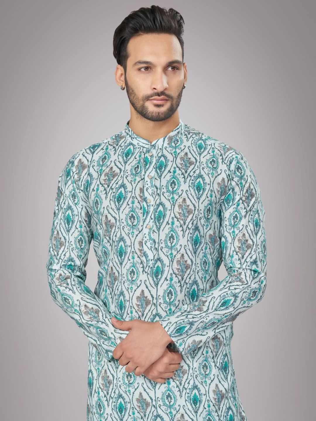 Men Floral Printed Mandarin Collar Regular Kurta with Pyjamas