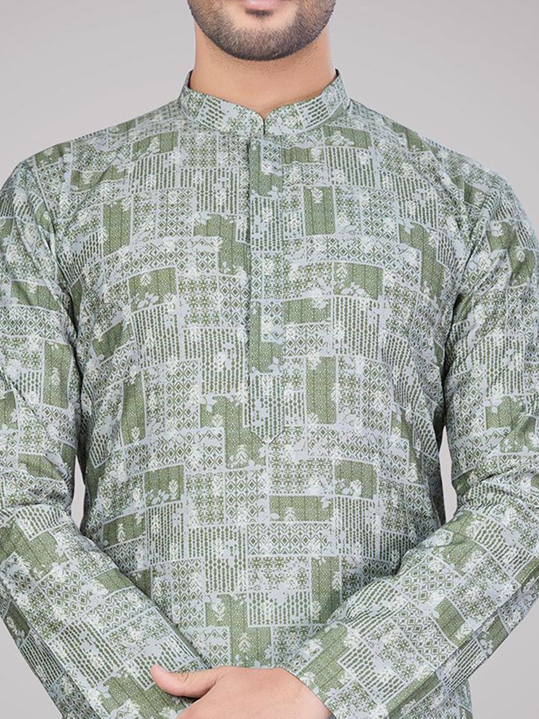 Men Ethnic Motifs Printed Mandarin Collar Kurta